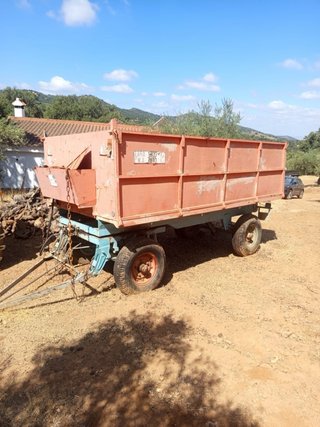 Tractor John Deere 2450dt con pala