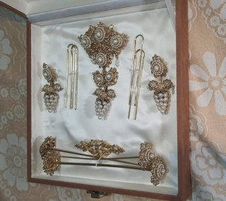 Aderezo Fallera Oro y Perlas