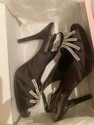 Sandalias fiesta negras pedrería