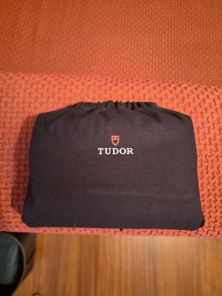 Estuche para 2 relojes Tudor negro