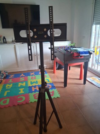 Soporte TV Tripode