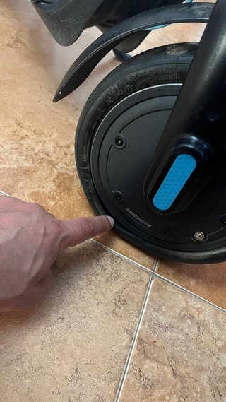 Patinete Eléctrico Cecotec Bongo