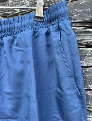Pantalón Corto Running Azul y Negro