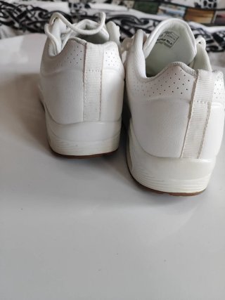Deportivas blancas SWEDEN KLE