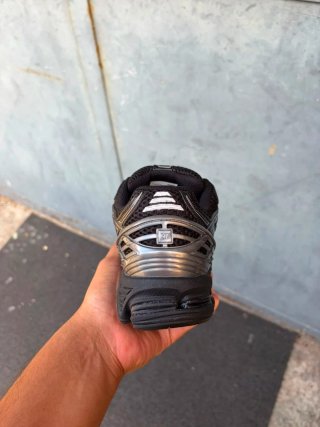 New Balance 1906r Nero/Argento