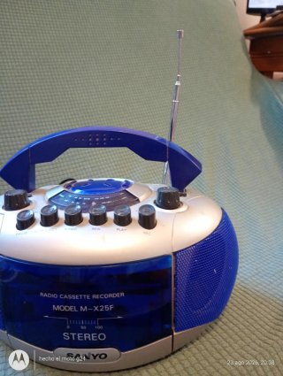 Radio Casete Sanyo M-X25F