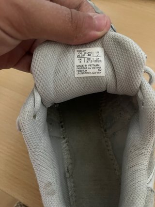 Zapatos Asics Gel Gris y Blanco