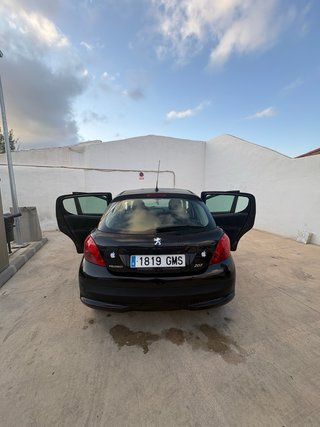 Peugeot 207 2009