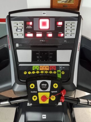 Cinta de Correr BH Vanquish como nueva.