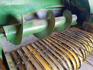 Empacadora John Deere 332 A