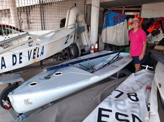Barco Europa de vela ligera con 2 mástiles