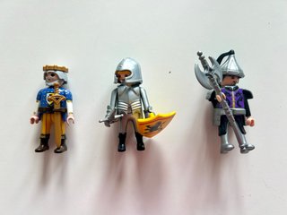 Playmobil Rey y 2 Caballeros
