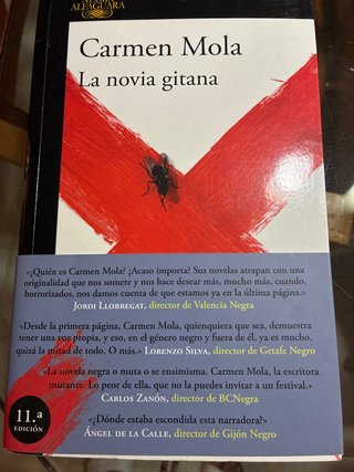 Libro policiaco de actualidad