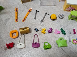 Lote variado Playmobil: Accesorios y figuras