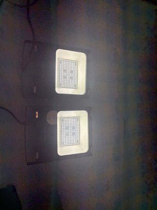 Foco LED Illuminia 100W IP65 Negro