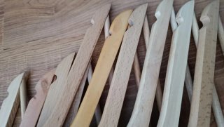 Pack 10 Perchas Madera y Metal