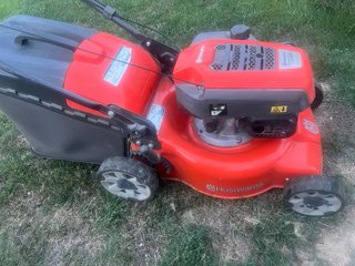 Cortacésped Husqvarna LC 140SP