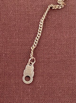 Collar Cruz con Piedra Negra Plata