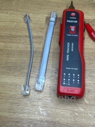Comprobador de Cables RJ45 RJ11 Proster