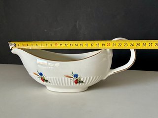 🇫🇷 Salsera porcelana con borde dorado