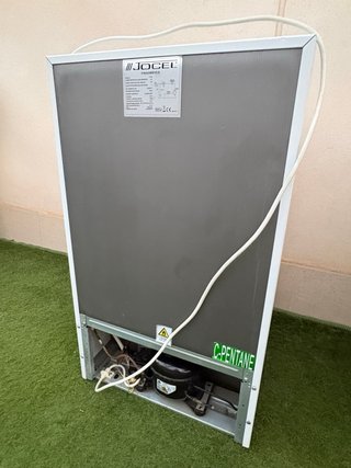 Frigorífico Jocel 85L con Congelador