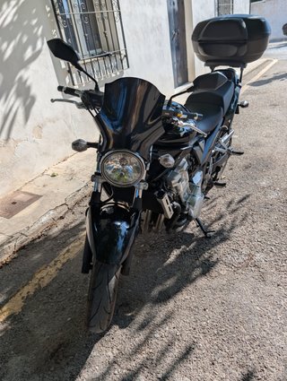 Suzuki Bandit 2008 en perfecto estado.