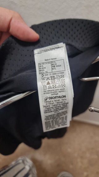 Short deportivo negro Decathlon