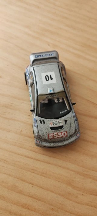 Scalextric Peugeot 206 WRC Total