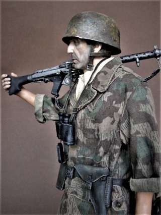 Figura custom escala 1/6 Paracaidista Alemán WWII