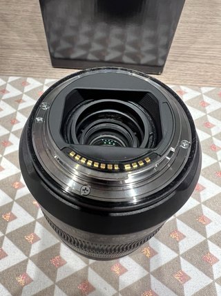 Canon RF 24-105mm f4 L IS USM