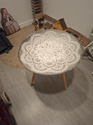 Mesa redonda madera mandala plata