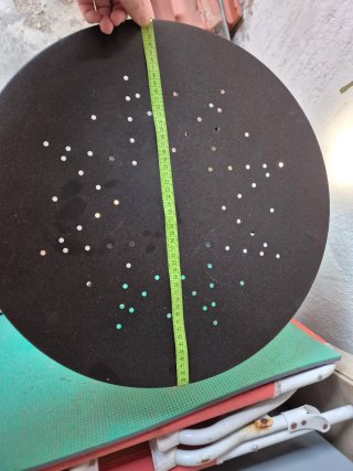Tavolo rotondo in ferro nero