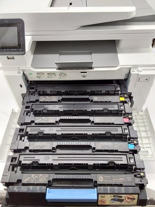 HP Color LaserJet Pro M283fdw 7KW75A, Impresora Lá