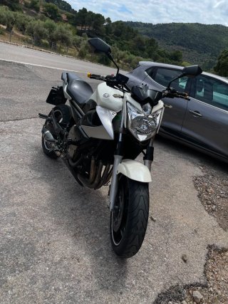 Yamaha XJ6 Naked