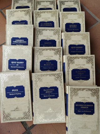 Premios Nobel. 15 tomos
