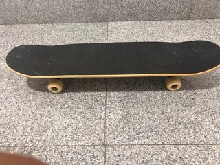 Skate con diseño de personaje