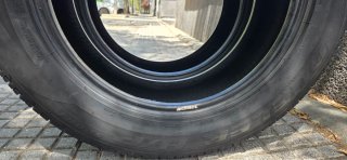 2 Neumáticos Bridgestone Buen Estado