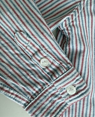 Camisa de rayas para niño