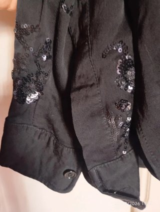 Camisa Zara bordada negra