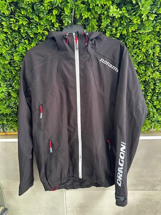 Chaqueta Softshell NONAME Negra