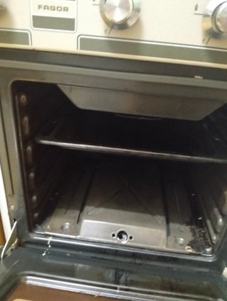 Cocina de gas blanca