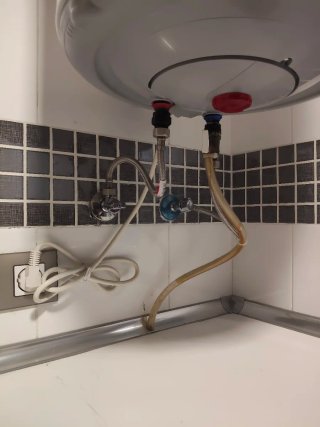 Installazione di termosifoni elettrici