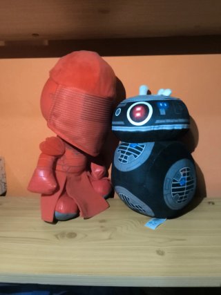 Peluche Star Wars Guardia Real y BB-8
