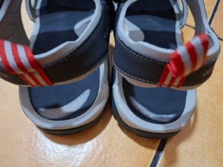 Sandalias Trekking Hombre Negro y Rojo