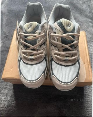 Asics Gel NYC Beige/Gris