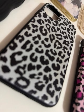 Fundas iPhone 11 (Varias)