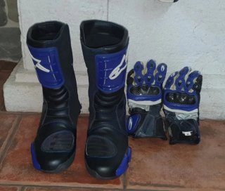 Mono de moto Alpinestars azul y blanco