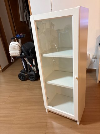 Librería Billy con puerta Oxberg Ikea