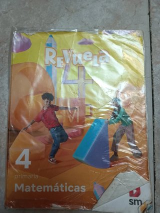 Matemáticas, 4 Primaria, Revuela Saberes básicos