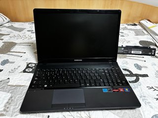 Portátil Samsung Negro